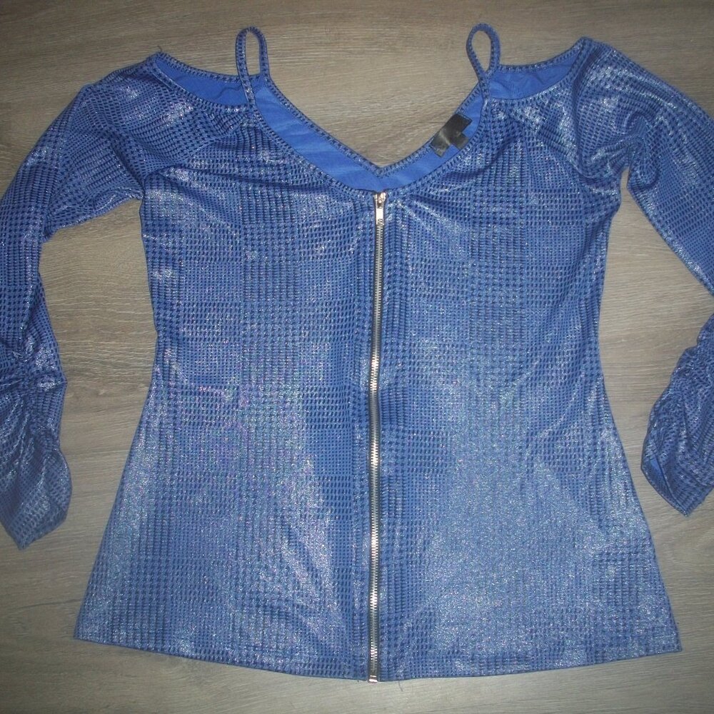 womens zip up top.cold shoulder. shiny. blue.size medium.MANDEE